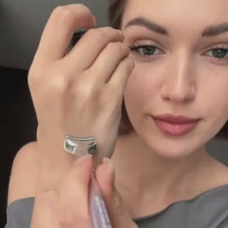 InstaLash Stamp™ Perfect Lower Lashes Instantly video