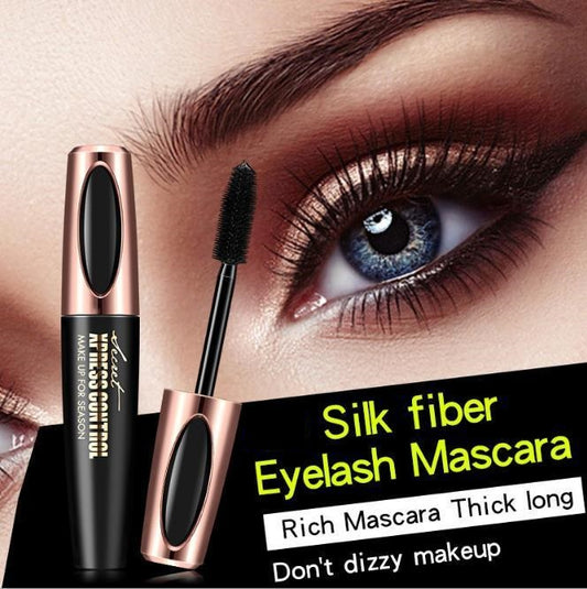 LONG EYELASH WONDER MASCARA™